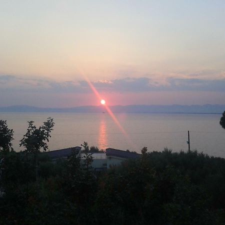 Villa Thelgi Kalamata Esterno foto