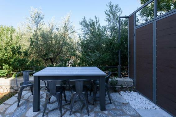 Villa Thelgi Kalamata Esterno foto